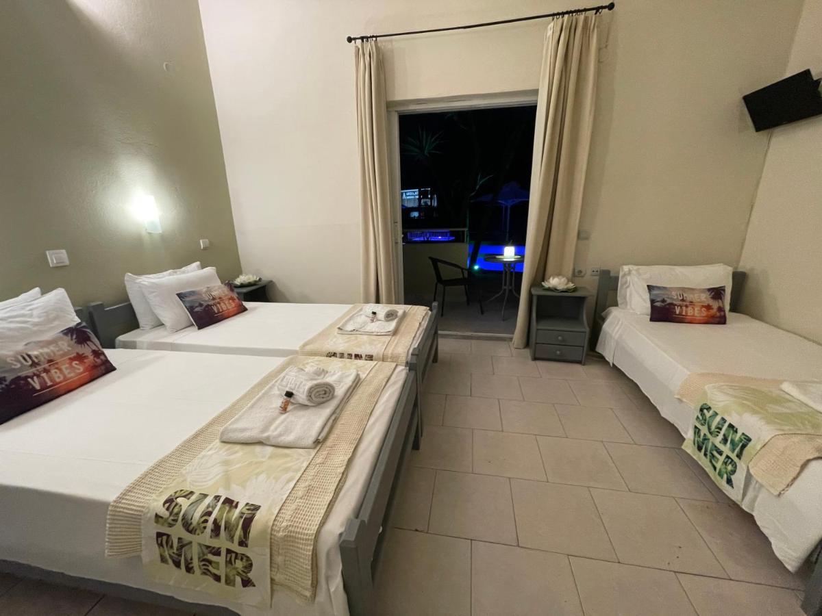 Sidari Vibes 2*